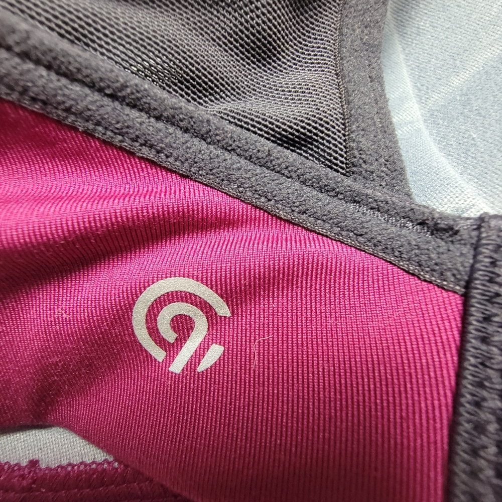 Sports Bra - Picture 8 of 11